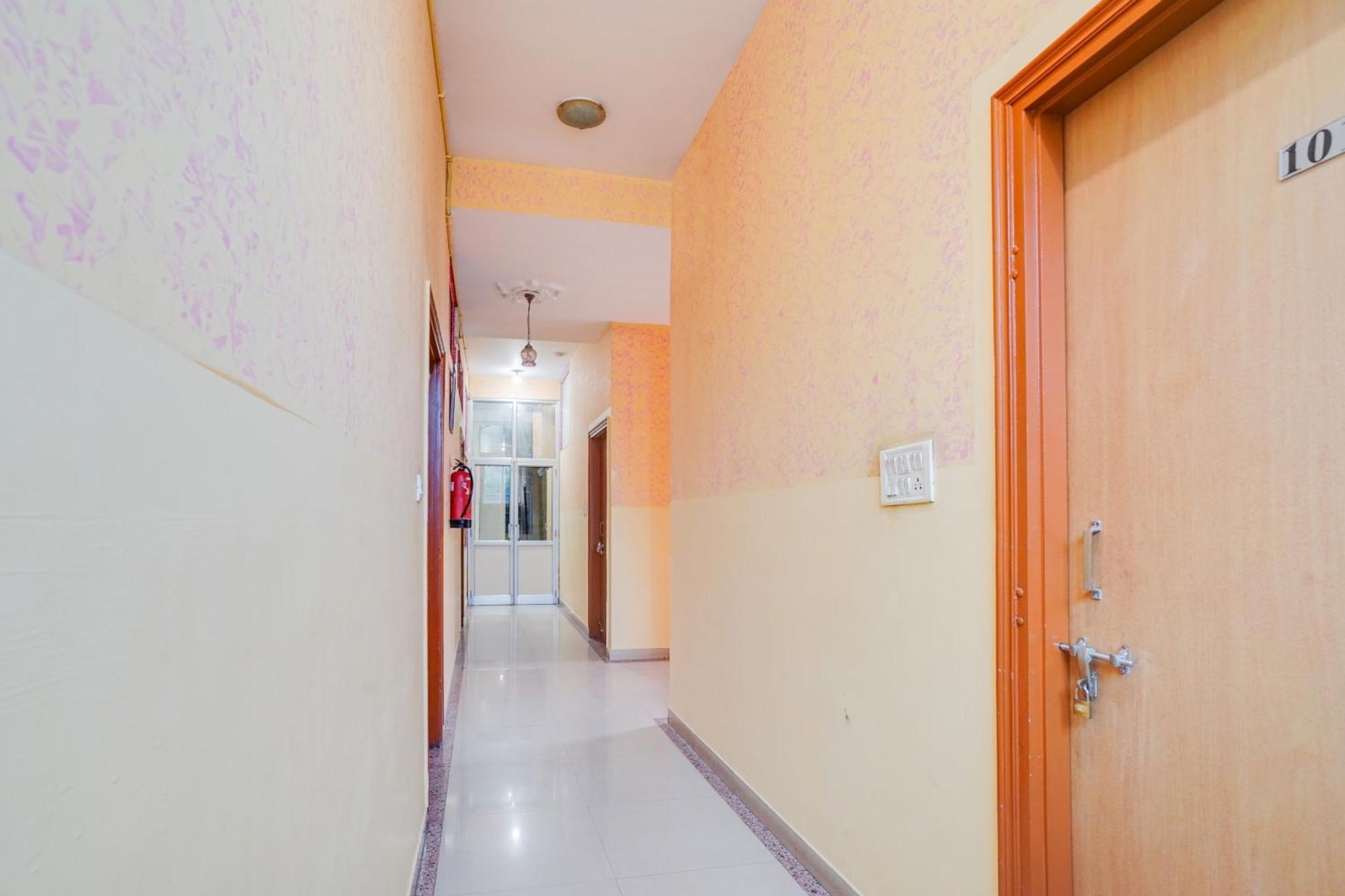 Super Hotel O Jln Marg Malviya Nagar Formerly Hotel Braj Haveli Jaipur Bagian luar foto